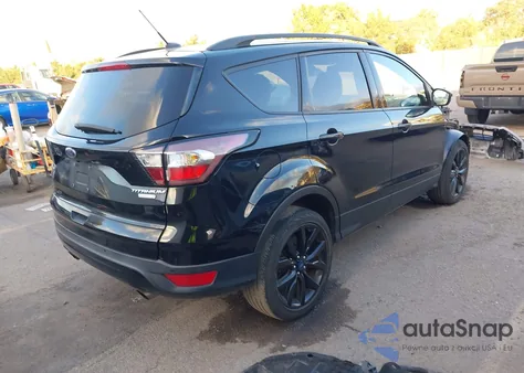 2017 Ford Escape Titanium из США, поврежденный, VIN 1FMCU0J93HUD54108